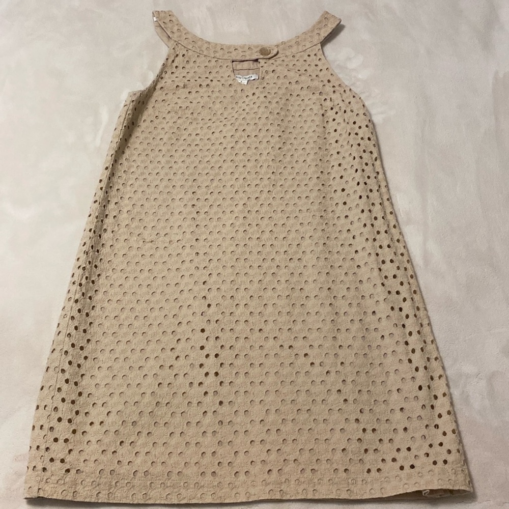 White Houseuse Black Market dress size 6 tan